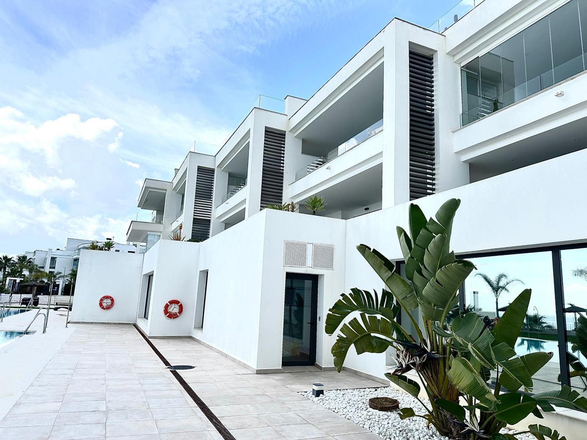 321 - Luxury Penthouse With Amazing Views Appartement San Roque  Buitenkant foto